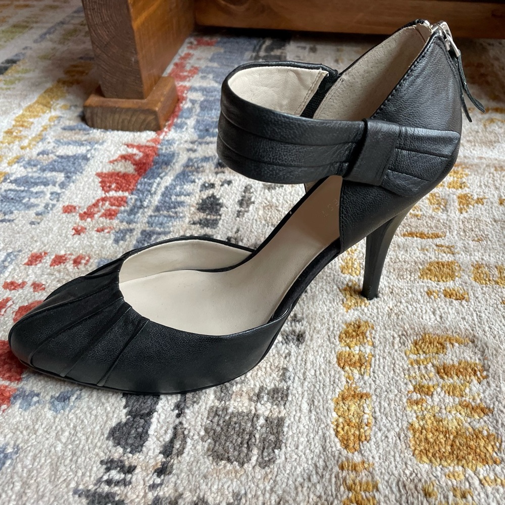 Fantastic Nine West Heels